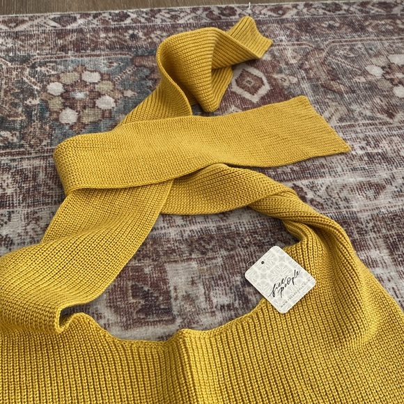 Free People Wrap Sweater Halter Top - Picture 6 of 7